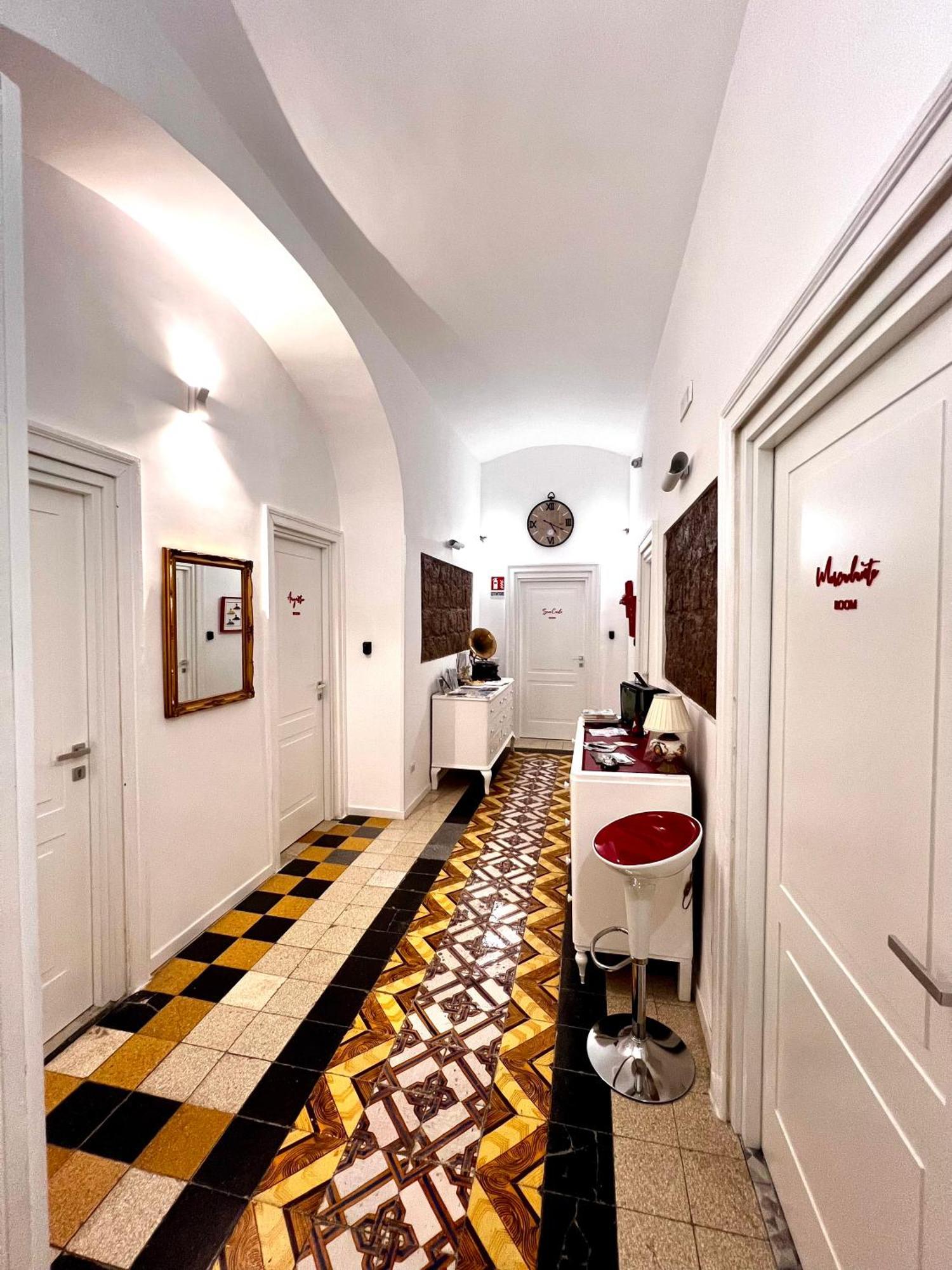 Suite Scarlatti Naples Exterior photo